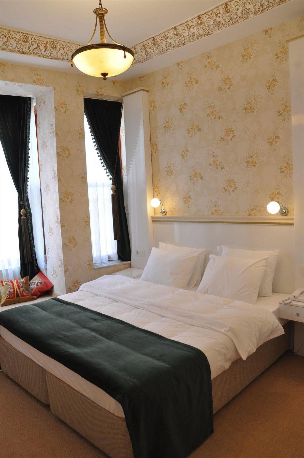 Ottoman Tulip Hotel Стамбул Екстер'єр фото